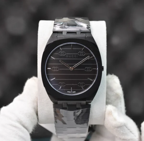 SLIM CHAIN QUARTZ ALL BLACK