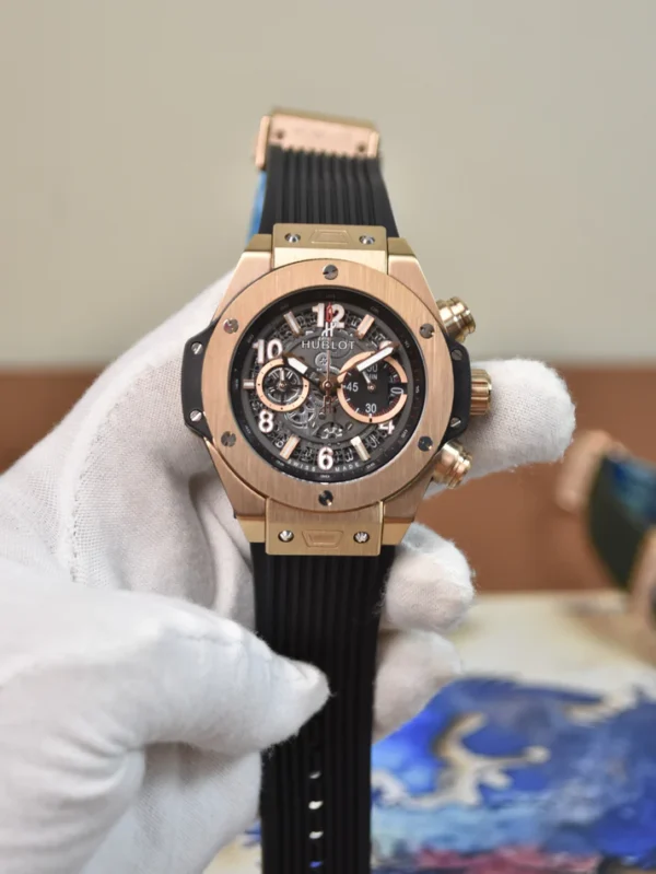 BIGBANG CHRONO PVC ROSE BLACK DIAL